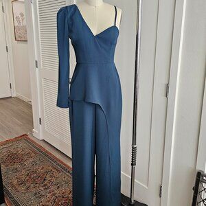 BCBGMAXAZRIA - Eve Asymetrical Jumpsuit in size XS